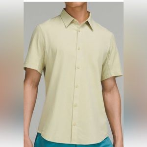 Lululemon Airing Easy Short Sleeve Button Down Shirt - Heathered Dew Green (L)